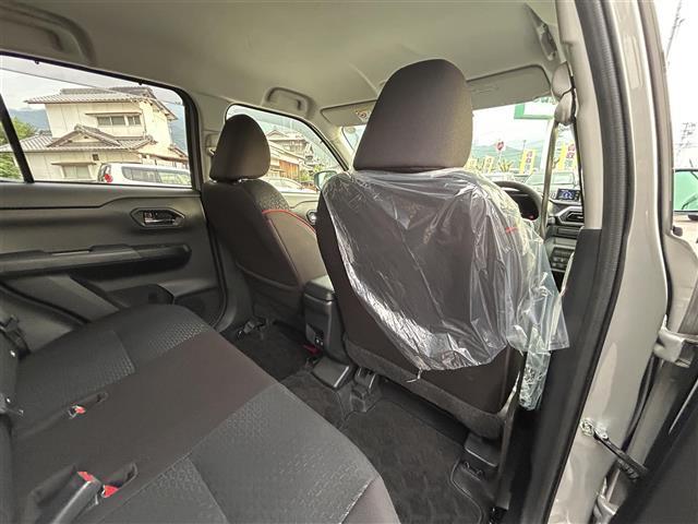 ロッキー X 純正7型ナビ/バックカメラ/ドライブレコーダー/アイドリングストップ/クリアランスソナー/衝突被害軽減装置/LEDヘッドライト/オートライト/HDMI入力端子/電格ミラー/ステアリングリモコン/禁煙車(31枚目)