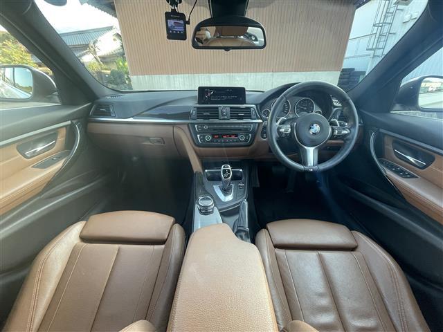 ３シリーズ ３２０ｄブルーパフォーマンス　Ｍスポーツ　イノベーションパッケージ／純正ナビ／バックカメラ／茶革シート／前席パワーシート／シートヒーター／運転席シートメモリー機能／ドライブレコーダー／パドルシフト／バックソナー／ＵＳＢ入力端子／ＥＴＣ／禁煙車（2枚目）