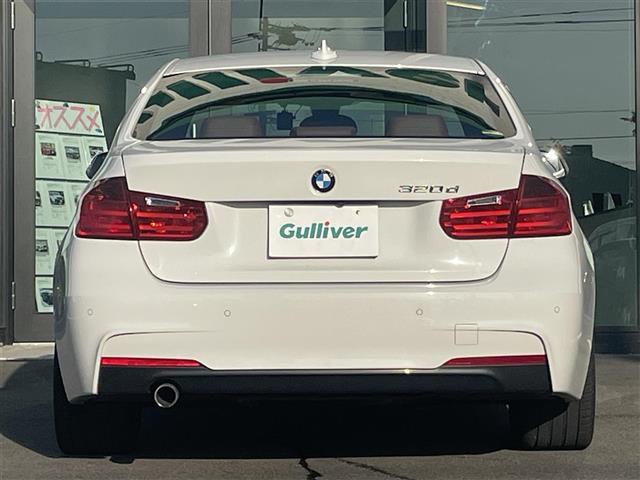 ３シリーズ ３２０ｄブルーパフォーマンス　Ｍスポーツ　イノベーションパッケージ／純正ナビ／バックカメラ／茶革シート／前席パワーシート／シートヒーター／運転席シートメモリー機能／ドライブレコーダー／パドルシフト／バックソナー／ＵＳＢ入力端子／ＥＴＣ／禁煙車（16枚目）