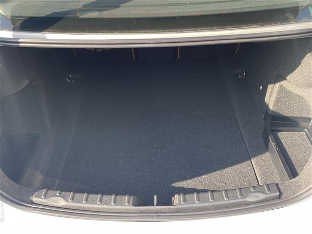 ３シリーズ ３２０ｄブルーパフォーマンス　Ｍスポーツ　イノベーションパッケージ／純正ナビ／バックカメラ／茶革シート／前席パワーシート／シートヒーター／運転席シートメモリー機能／ドライブレコーダー／パドルシフト／バックソナー／ＵＳＢ入力端子／ＥＴＣ／禁煙車（37枚目）