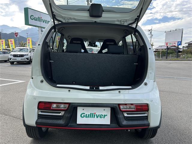 アルトワークス ベースグレード 7インチSDナビ/Bluetooth/ビルトインETC/エアロパーツ/フルセグTV/パドルシフト/社外フロアマット/純正アルミホイール/フットイルミネーション/フォグランプ/ウィンカーミラー/LED(14枚目)