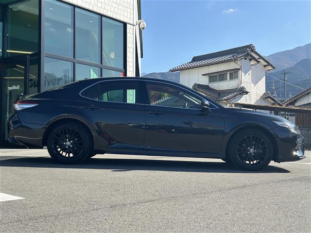 カムリ ＷＳブラックエディション　純正８型ディスプレイオーディオ／バックカメラ／赤レザーシート／前席シートヒーター／トヨタセーフティセンス／レーダークルーズコントロール／ブラインドスポットモニター／クリアランスソナー／禁煙車（18枚目）