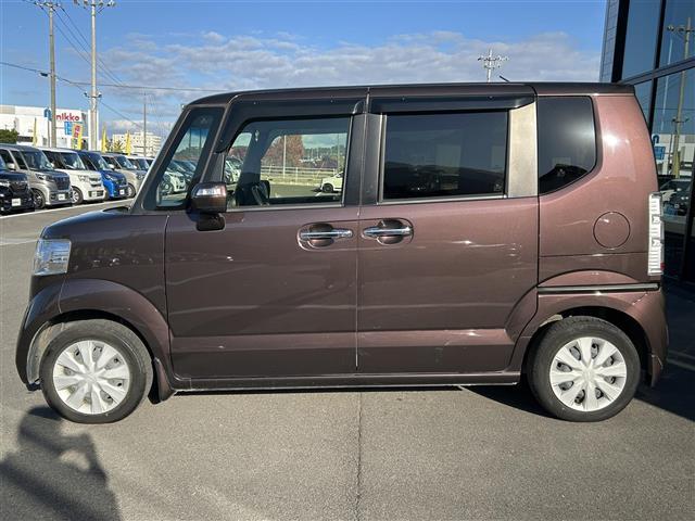 Ｎ－ＢＯＸ Ｇ・Ｌパッケージ　純正７型ナビ／バックカメラ／片側電動スライドドア／アイドリングストップ／Ｂｌｕｅｔｏｏｔｈ／フルセグＴＶ／純正フロアマット／電格ミラー／ドアバイザー／後席サンシェイド／ステアリングリモコン／禁煙車（18枚目）