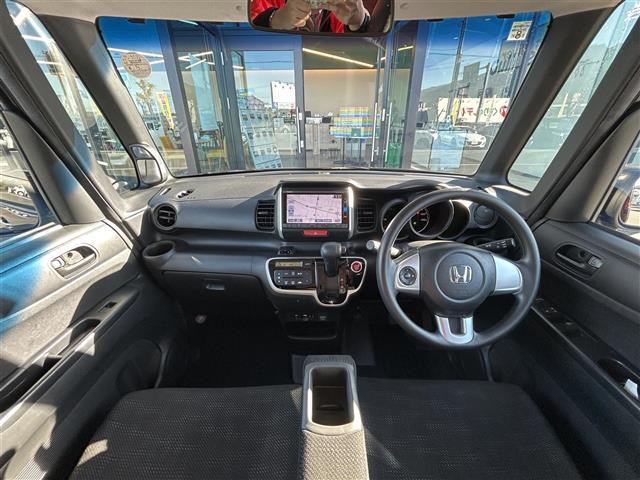 Ｎ－ＢＯＸ Ｇ・Ｌパッケージ　純正７型ナビ／バックカメラ／片側電動スライドドア／アイドリングストップ／Ｂｌｕｅｔｏｏｔｈ／フルセグＴＶ／純正フロアマット／電格ミラー／ドアバイザー／後席サンシェイド／ステアリングリモコン／禁煙車（33枚目）