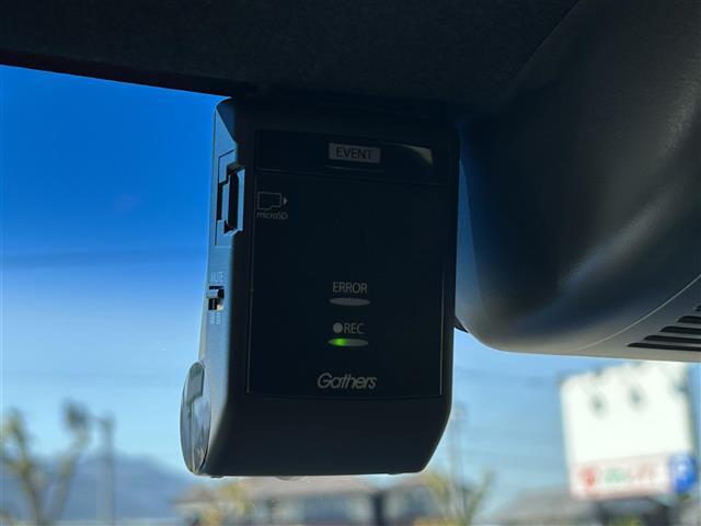 Ｎ－ＢＯＸカスタム Ｇ・Ｌホンダセンシング　純正８型ナビ／バックカメラ／両側電動スライド／アダプティブクルーズコントロール／アイドリングストップ／前後ドライブレコーダー／ドアバイザー／電格ミラー／ステアリングリモコン／ＵＳＢ入力端子／禁煙車（8枚目）