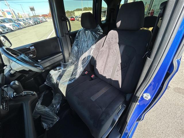 Ｎ－ＢＯＸカスタム Ｇ・Ｌホンダセンシング　純正８型ナビ／バックカメラ／両側電動スライド／アダプティブクルーズコントロール／アイドリングストップ／前後ドライブレコーダー／ドアバイザー／電格ミラー／ステアリングリモコン／ＵＳＢ入力端子／禁煙車（11枚目）