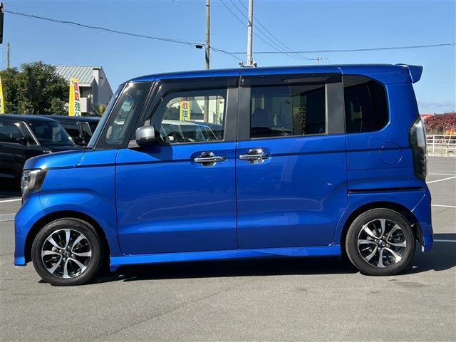Ｎ－ＢＯＸカスタム Ｇ・Ｌホンダセンシング　純正８型ナビ／バックカメラ／両側電動スライド／アダプティブクルーズコントロール／アイドリングストップ／前後ドライブレコーダー／ドアバイザー／電格ミラー／ステアリングリモコン／ＵＳＢ入力端子／禁煙車（17枚目）