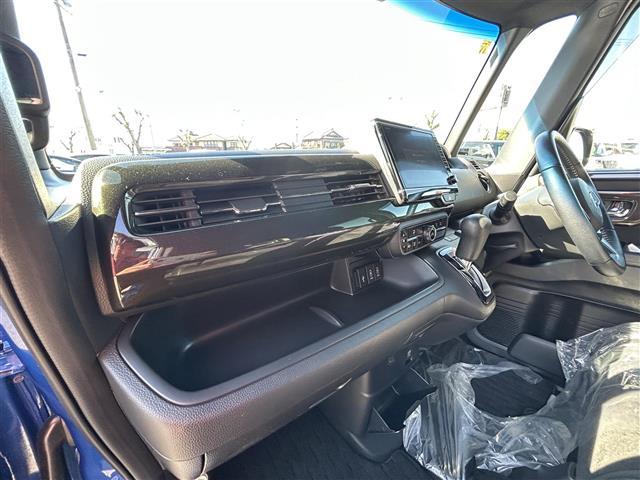 Ｎ－ＢＯＸカスタム Ｇ・Ｌホンダセンシング　純正８型ナビ／バックカメラ／両側電動スライド／アダプティブクルーズコントロール／アイドリングストップ／前後ドライブレコーダー／ドアバイザー／電格ミラー／ステアリングリモコン／ＵＳＢ入力端子／禁煙車（29枚目）