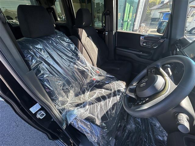 Ｎ－ＢＯＸカスタム Ｇ・Ｌホンダセンシング　純正７型ナビ／Ｂｌｕｅｔｏｏｔｈ／フルセグＴＶ／バックカメラ／両側電動スライドドア／アダプティブクルーズコントロール／前席シートヒーター／バックソナー／ＵＳＢ入力端子／アイドリングストップ／禁煙車（12枚目）