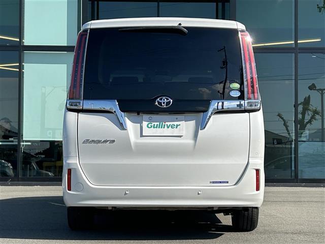 エスクァイア Ｇｉ　純正９型ナビ／純正１２．１型後席モニター／両側電動スライドドア／トヨタセーフティセンス／クルーズコントロール／クリアランスソナー／Ｂｌｕｅｔｏｏｔｈ／フルセグＴＶ／レザーシート／シートヒーター／禁煙車（16枚目）