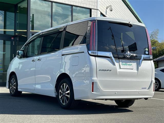 エスクァイア Ｇｉ　純正９型ナビ／純正１２．１型後席モニター／両側電動スライドドア／トヨタセーフティセンス／クルーズコントロール／クリアランスソナー／Ｂｌｕｅｔｏｏｔｈ／フルセグＴＶ／レザーシート／シートヒーター／禁煙車（43枚目）