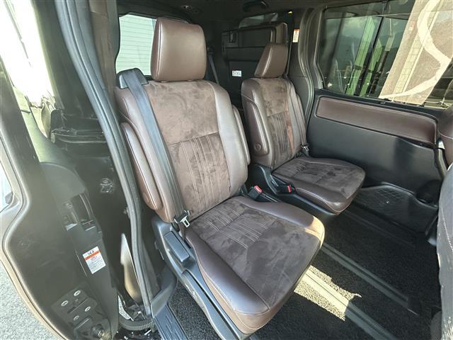 エスクァイア Ｇｉ　プレミアムパッケージ　ＡＬＰＩＮＥビックＸ１１型ナビ／ＡＬＰＩＮＥ後席モニター／バックカメラ／両側電動スライドドア／茶色ハーフレザーシート／シートヒーター／クルーズコントロール／ステアリングヒーター／ＨＤＭＩ入力端子／禁煙（33枚目）