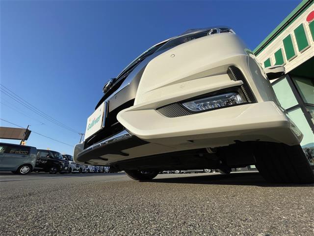 セレナ ｅ－パワー　ハイウェイスターＶ　純正９型ナビ／純正後席モニター／両側電動スライドドア／全周囲カメラ／純正フルエアロ／プロパイロット／クリアランスソナー／ドライブレコーダー／Ｂｌｕｅｔｏｏｔｈ／フルセグＴＶ／インテリジェントルームミラ（36枚目）