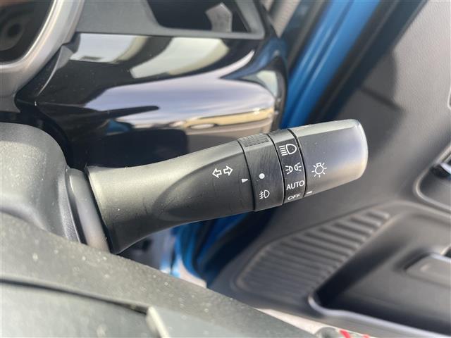 スペーシアカスタム ハイブリッドＸＳ　純正８型ナビ／全周囲カメラ／両側電動スライドドア／リアサーキュレーター／ヘッドアップディスプレイ／アイドリングストップ／バックソナー／ＬＥＤヘッドライト／ハーフレザーシート／シートヒーター／禁煙車（26枚目）