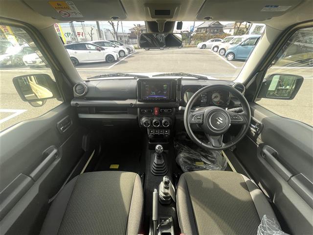 ジムニー ＸＣ　純正８型ナビ／バックカメラ／クルーズコントロール／クリアランスソナー／トランスファーレバー／ダウンヒルアシストコントロール／純正ラバーマット／ＬＥＤヘッドライト／ＥＴＣ／Ｂｌｕｅｔｏｏｔｈ／禁煙車（2枚目）