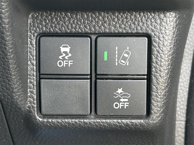 Ｎ－ＢＯＸカスタム Ｇ・Ｌターボホンダセンシング　純正８型ナビ／バックカメラ／両側電動スライドドア／アダプティブクルーズコントロール／前後ドライブレコーダー／ハーフレザー／バックソナー／ＬＥＤヘッドライト／アイドリングストップ／パドルシフト／禁煙車（5枚目）