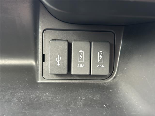 Ｎ－ＢＯＸカスタム Ｇ・Ｌターボホンダセンシング　純正８型ナビ／バックカメラ／両側電動スライドドア／アダプティブクルーズコントロール／前後ドライブレコーダー／ハーフレザー／バックソナー／ＬＥＤヘッドライト／アイドリングストップ／パドルシフト／禁煙車（8枚目）