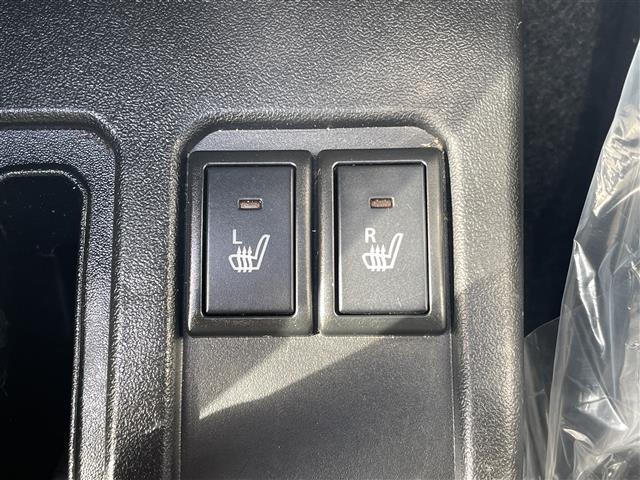 ジムニー ＸＣ　Ｓｔｒａｄａ７型ナビ／フルセグＴＶ／Ｂｌｕｅｔｏｏｔｈ／クルーズコントロール／アイドリングストップ／シートヒーター／ＬＥＤヘッドライト／トランスファーレバー／ヒートミラー／ＥＴＣ／電格ミラー／禁煙車（11枚目）