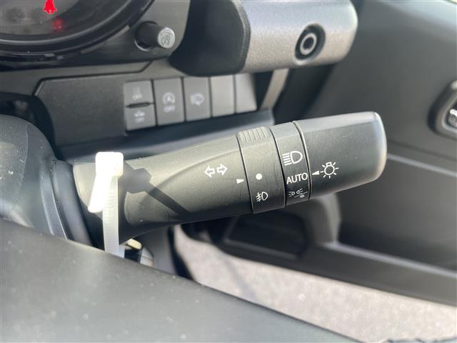 ジムニー ＸＣ　Ｓｔｒａｄａ７型ナビ／フルセグＴＶ／Ｂｌｕｅｔｏｏｔｈ／クルーズコントロール／アイドリングストップ／シートヒーター／ＬＥＤヘッドライト／トランスファーレバー／ヒートミラー／ＥＴＣ／電格ミラー／禁煙車（25枚目）