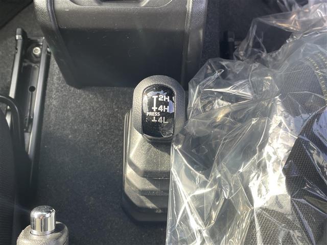 ジムニー ＸＣ　Ｓｔｒａｄａ７型ナビ／フルセグＴＶ／Ｂｌｕｅｔｏｏｔｈ／クルーズコントロール／アイドリングストップ／シートヒーター／ＬＥＤヘッドライト／トランスファーレバー／ヒートミラー／ＥＴＣ／電格ミラー／禁煙車（31枚目）