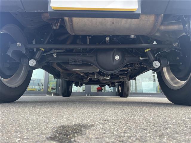 ジムニー ＸＣ　Ｓｔｒａｄａ７型ナビ／フルセグＴＶ／Ｂｌｕｅｔｏｏｔｈ／クルーズコントロール／アイドリングストップ／シートヒーター／ＬＥＤヘッドライト／トランスファーレバー／ヒートミラー／ＥＴＣ／電格ミラー／禁煙車（41枚目）