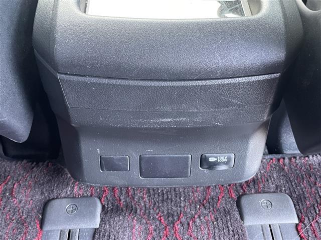 ヴェルファイア ２．４Ｚ　ゴールデンアイズＩＩ　ＡＬＰＩＮＥ９型ナビ／ＡＬＰＩＮＥ後席モニター／モデリスタフルエアロ／両側電動スライド／ドライブレコーダー／バックカメラ／クルーズコントロール／クリアランスソナー／電動リアゲート／ＥＴＣ／禁煙車（9枚目）