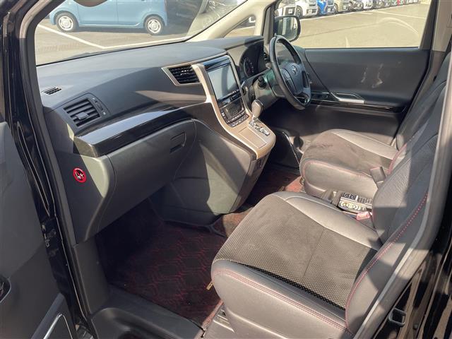 ヴェルファイア ２．４Ｚ　ゴールデンアイズＩＩ　ＡＬＰＩＮＥ９型ナビ／ＡＬＰＩＮＥ後席モニター／モデリスタフルエアロ／両側電動スライド／ドライブレコーダー／バックカメラ／クルーズコントロール／クリアランスソナー／電動リアゲート／ＥＴＣ／禁煙車（34枚目）