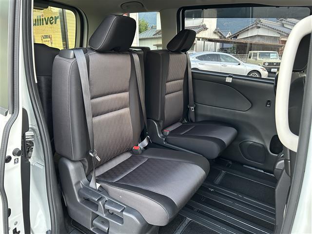 セレナ ハイウェイスターV carrozzeria7型ナビ/全周囲カメラ/両側電動スライド/プロパイロット/前後ドライブレコーダー/ブラインドスポットモニター/クリアランスソナー/パーキングアシスト/ETC2.0/禁煙車(11枚目)