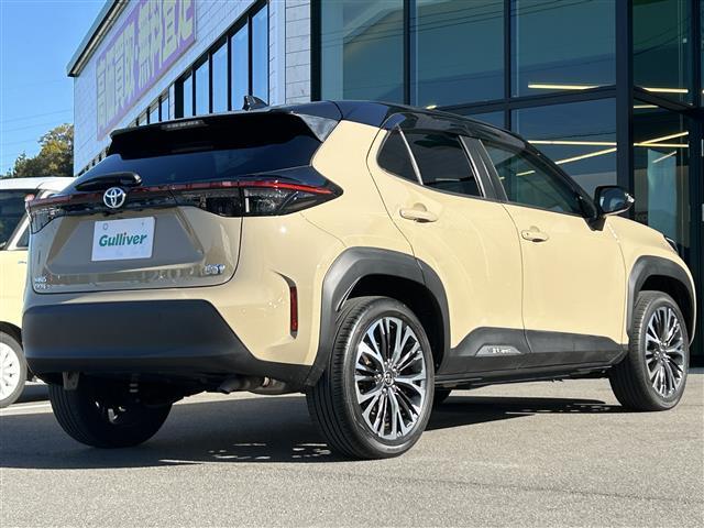 ヤリスクロス ハイブリッドZ 純正ナビ(フルセグTV/Bluetooth)/全周囲カメラ/ETC2.0/運転席パワーシート/半革シート/社外前後ドラレコ/追従クルコン/純正18インチAW/100V充電/前後コーナーセンサー(20枚目)