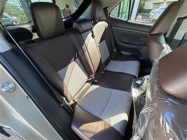 ヤリスクロス ハイブリッドZ 純正ナビ(フルセグTV/Bluetooth)/全周囲カメラ/ETC2.0/運転席パワーシート/半革シート/社外前後ドラレコ/追従クルコン/純正18インチAW/100V充電/前後コーナーセンサー(37枚目)