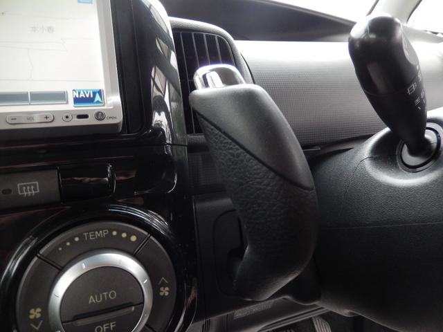 タント Gスペシャル 片側パワースライドドア 純正ナビ 地デジTV アイドリングストップ スマートキー フォグランプ 純正エアロ 14インチアルミ オートエアコン 光軸調整(17枚目)