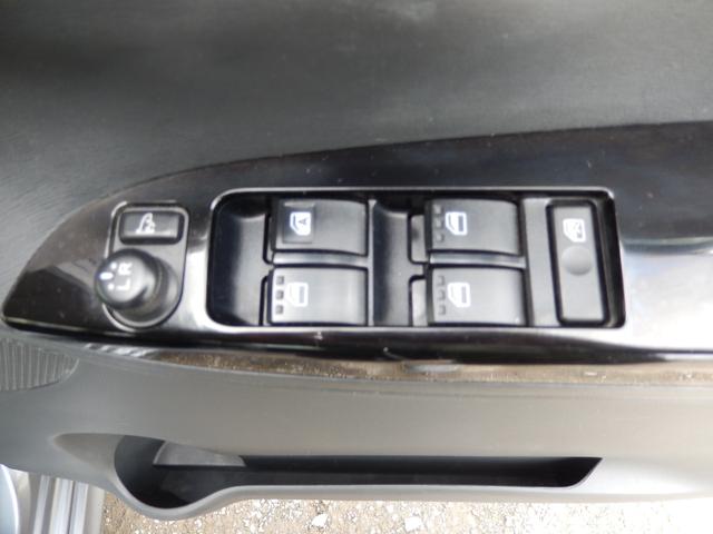 タント カスタムRS SA 8インチナビ バックカメラ Bluetooth 後部座席モニター 地デジ 両側パワースライドドア LEDライト 15インチアルミ 衝突軽減ブレーキ 横滑り防止 プッシュスタート USBポート(22枚目)