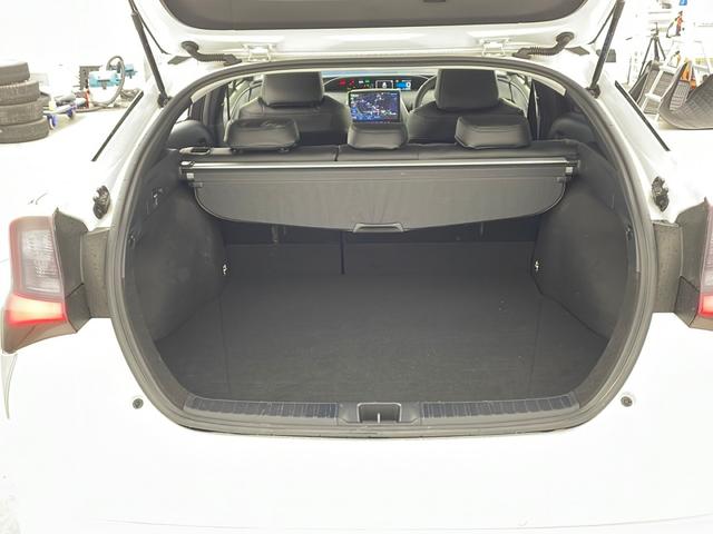 プリウス Sツーリングセレクション・ブラックエディション 純正ナビ ワンオーナー モデリスタエアロ トヨタセーフティーセンス クラッシュセーフティー 全方位カメラ デジタルインナーミラー 前後ドラレコ ETC2.0 前席シートヒーターステアリングリモコン(18枚目)