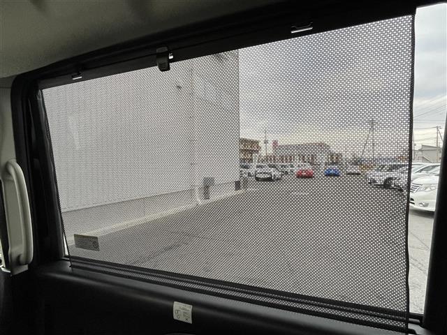 セレナ e-パワー ハイウェイスターV 純正SDナビ(CD/DVD/Bluetooth/フルセグ)プロパイロット 全方位運転支援システム インテリジェントエマージェンシーブレーキ 踏み間違い衝突防止アシスト(17枚目)