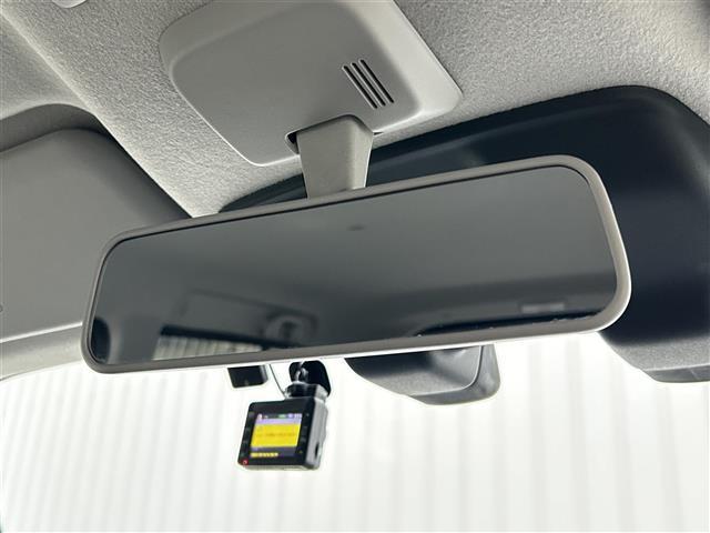 ハスラー ＪスタイルＩＩ　純正メモリーナビ（ＣＤ／ＤＶＤ／ＵＳＢ／ＡＵＸ／Ｂｌｕｅｔｏｏｔｈ）　フルセグテレビ　全方位モニター　デュアルカメラブレーキサポート　誤発進抑制機能　車線逸脱警報機能　ふらつき警報機能（12枚目）