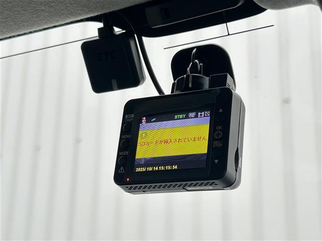 ハスラー ＪスタイルＩＩ　純正メモリーナビ（ＣＤ／ＤＶＤ／ＵＳＢ／ＡＵＸ／Ｂｌｕｅｔｏｏｔｈ）　フルセグテレビ　全方位モニター　デュアルカメラブレーキサポート　誤発進抑制機能　車線逸脱警報機能　ふらつき警報機能（13枚目）