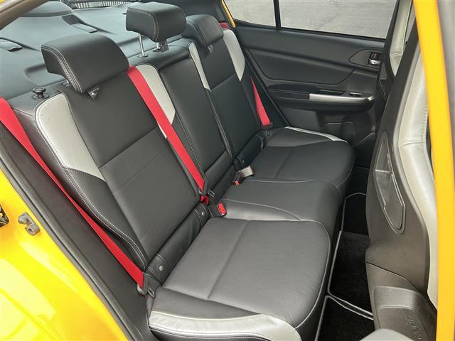 WRX STI S207 NBR チャレンジP イエローE 社外ナビ AM FM BT SD USB TV 専用ドライカーボン製リアスポイラー STI製RECAROフロントシート HKSGT3タービン HKSブローオフバルブ HKSインタークーラー(25枚目)