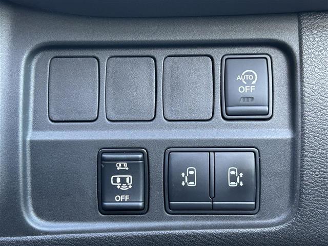 セレナ ハイウェイスターV(10枚目)