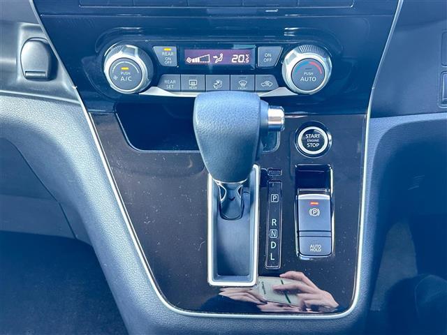 セレナ ハイウェイスターV(12枚目)