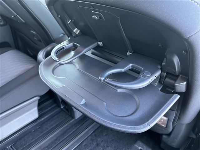 セレナ ハイウェイスターV(21枚目)