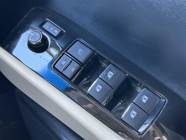 ヴェルファイア 2.5V 純正SDナビ(フルセグTV/AM/FM/Bluetooth/CD/DVD)前後社外ドラレコ デジタルインナーミラー 電動格納ミラー ETC バックカメラ ステアリングスイッチ(11枚目)