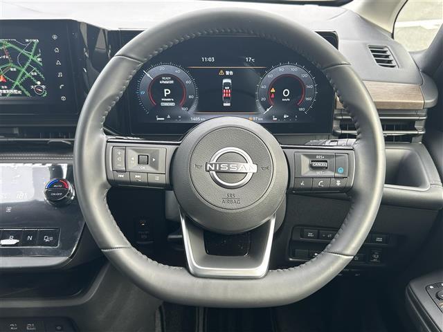 セレナ e-パワー ハイウェイスターV ワンオーナー 純正ナビ 純正フリップダウンモニター アラウンドビューモニター 両側パワスラ プロパイロット クルーズコントロール エマージェンシーブレーキ レーンキープアシスト ETC2.0 BSM(6枚目)