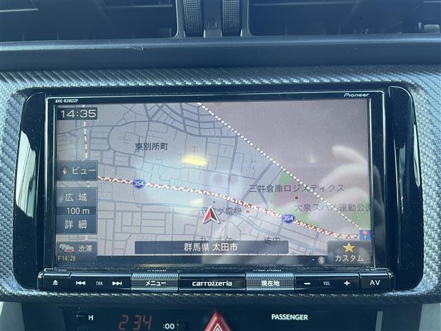 BRZ R ワンオーナー 純正ナビ(CD/DVD/Bluetooth/AM/FM)バックカメラ STIエアロ 革巻きステアリング 前後ドライブレコーダー 純正アルミホイール LEDヘッドランプ(2枚目)