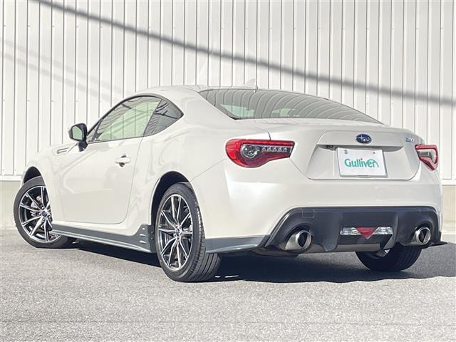 BRZ R ワンオーナー 純正ナビ(CD/DVD/Bluetooth/AM/FM)バックカメラ STIエアロ 革巻きステアリング 前後ドライブレコーダー 純正アルミホイール LEDヘッドランプ(27枚目)