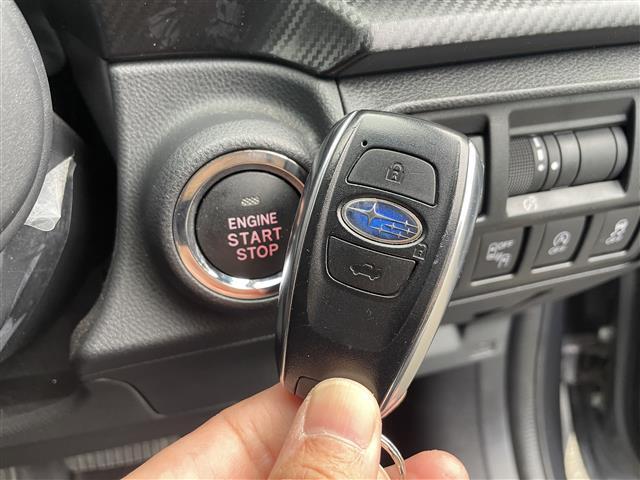 XV 1.6i-L アイサイト ワンオーナー アイサイトコアテクノロジー プリクラッシュブレーキ レーダークルーズコントロール AT誤発進抑制機能 車線逸脱警報 ふらつき警報 後退時ブレーキアシスト 先行車発進お知らせ 純正SDナビ(19枚目)