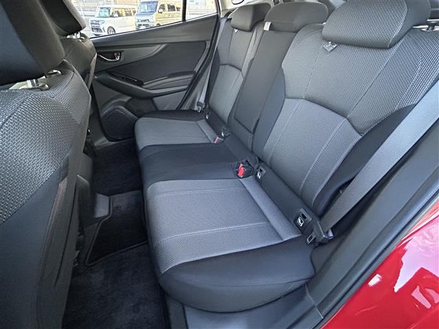 XV 1.6i-L アイサイト 純正ナビ バックカメラ アイサイト プリクラッシュセーフティー レーンキープアシスト パーキングソナー レーダークルーズコントロール 純正ドラレコ ETC 純正フロアマット 保証書 取扱説明書(23枚目)