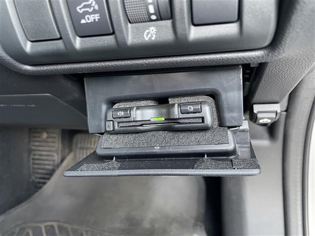 レガシィアウトバック Ｘ－ブレイクＥＸ　ワンオーナー　アイサイトＸ　プリクラッシュセーフティ　エマージェンシーレーンキープアシスト　車線逸脱警報　スバルリヤビークルディテクション　ドライバーモニタリングシステム　ＳＴＡＲＬＩＮＫ（9枚目）