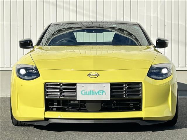 フェアレディＺ プロトスペック　ワンオナ　ＨＫＳ車高調　ＨＫＳマフラー　専用イエローキャリパー　純正メモリナビ　フルセグ　ＵＳＢ　Ｂｌｕｅｔｏｏｔｈ　バックカメラ　３蓮メーター　ビルトインＥＴＣ　ハーフレザーシート（29枚目）