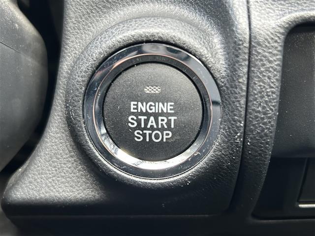 インプレッサスポーツ STIスポーツ アイサイトセーフティプラス 衝突軽減ブレーキ レーンキープアシスト 追従式レーダークルーズコントロール スマートリヤビューミラー リヤビークルディテクション ハイビームアシスト(11枚目)