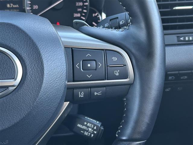 ＲＸ ＲＸ４５０ｈ　ブラックツアラー　純正ナビ　ＡＭ　ＦＭ　ＤＩＳＣ　ＵＳＢ　Ｂｌｕｅｔｏｏｔｈ　フルセグＴＶ　Ｌｅｘｕｓ　Ｓａｆｔｙ　Ｓｙｓｔｅｍ＋　パノラミックビューモニター　ヘッドアップディスプレイ　サンルーフ　専用内装　専用アルミ（8枚目）